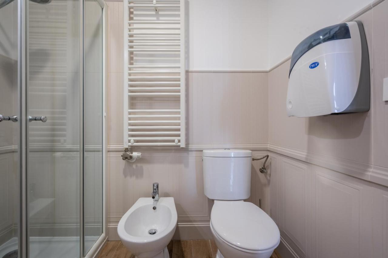 בודפשט Basilika Monnalisa Luxury 3 Bedrooms Apartment With Amazing View Need Reservation X Free Parking מראה חיצוני תמונה