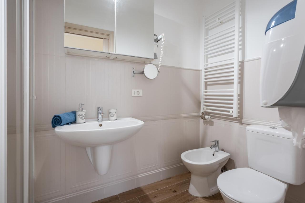 בודפשט Basilika Monnalisa Luxury 3 Bedrooms Apartment With Amazing View Need Reservation X Free Parking מראה חיצוני תמונה