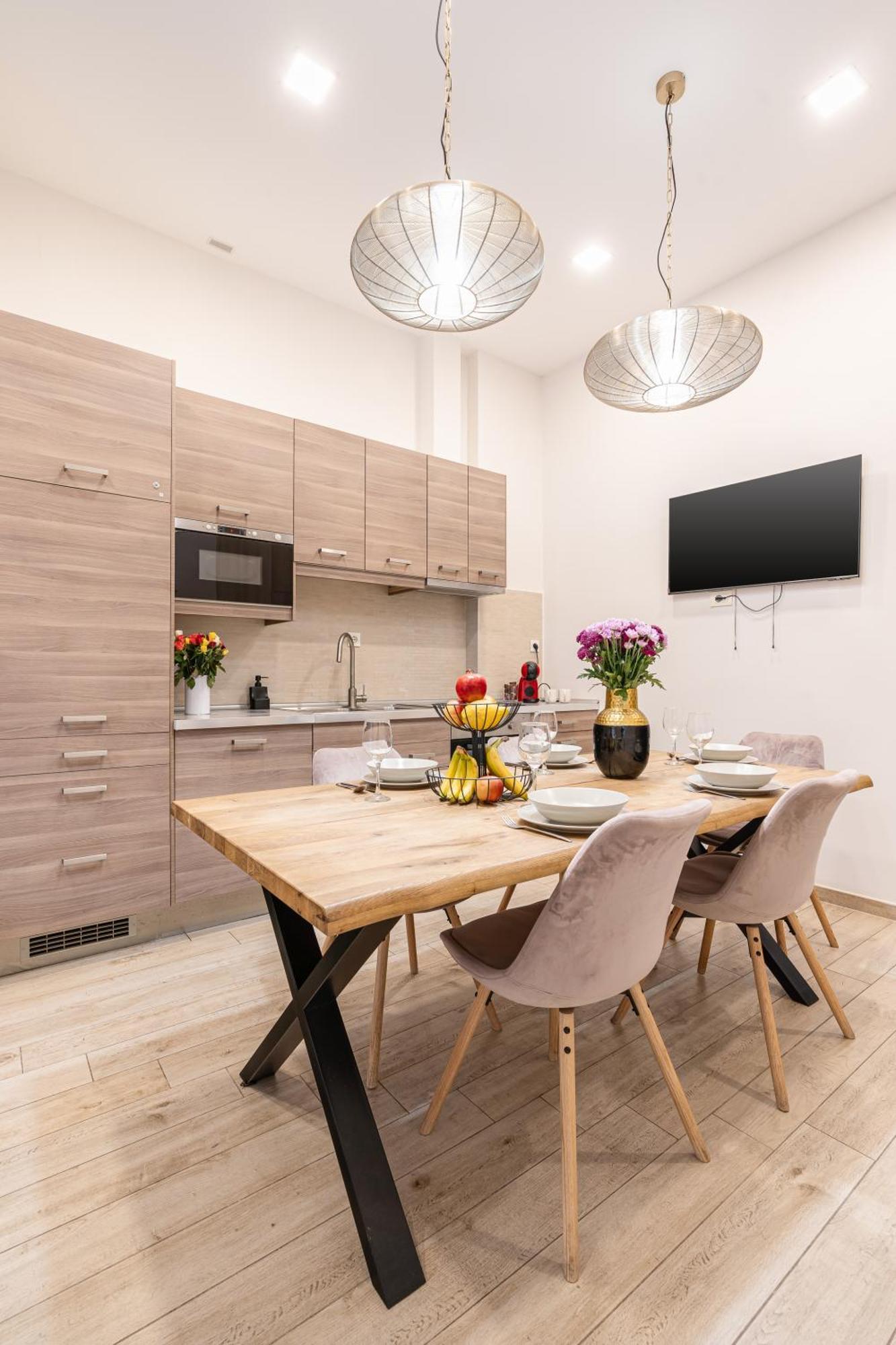 בודפשט Basilika Monnalisa Luxury 3 Bedrooms Apartment With Amazing View Need Reservation X Free Parking מראה חיצוני תמונה
