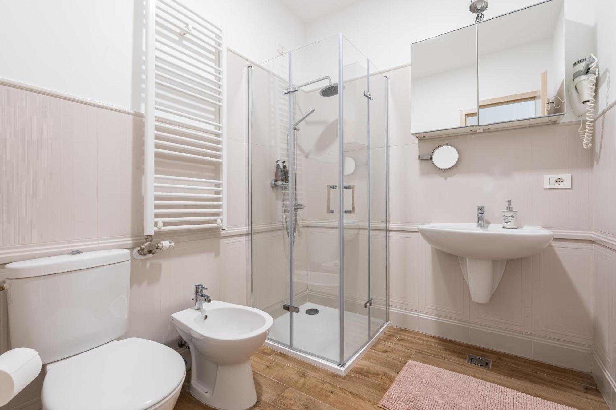 בודפשט Basilika Monnalisa Luxury 3 Bedrooms Apartment With Amazing View Need Reservation X Free Parking מראה חיצוני תמונה